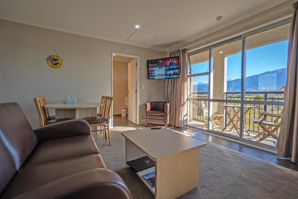 Two Bedroom Suite Gallery 3